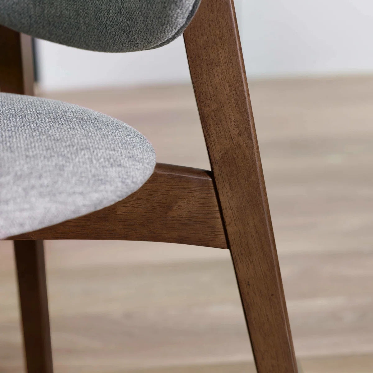Set of 2 Arti Dining Chairs