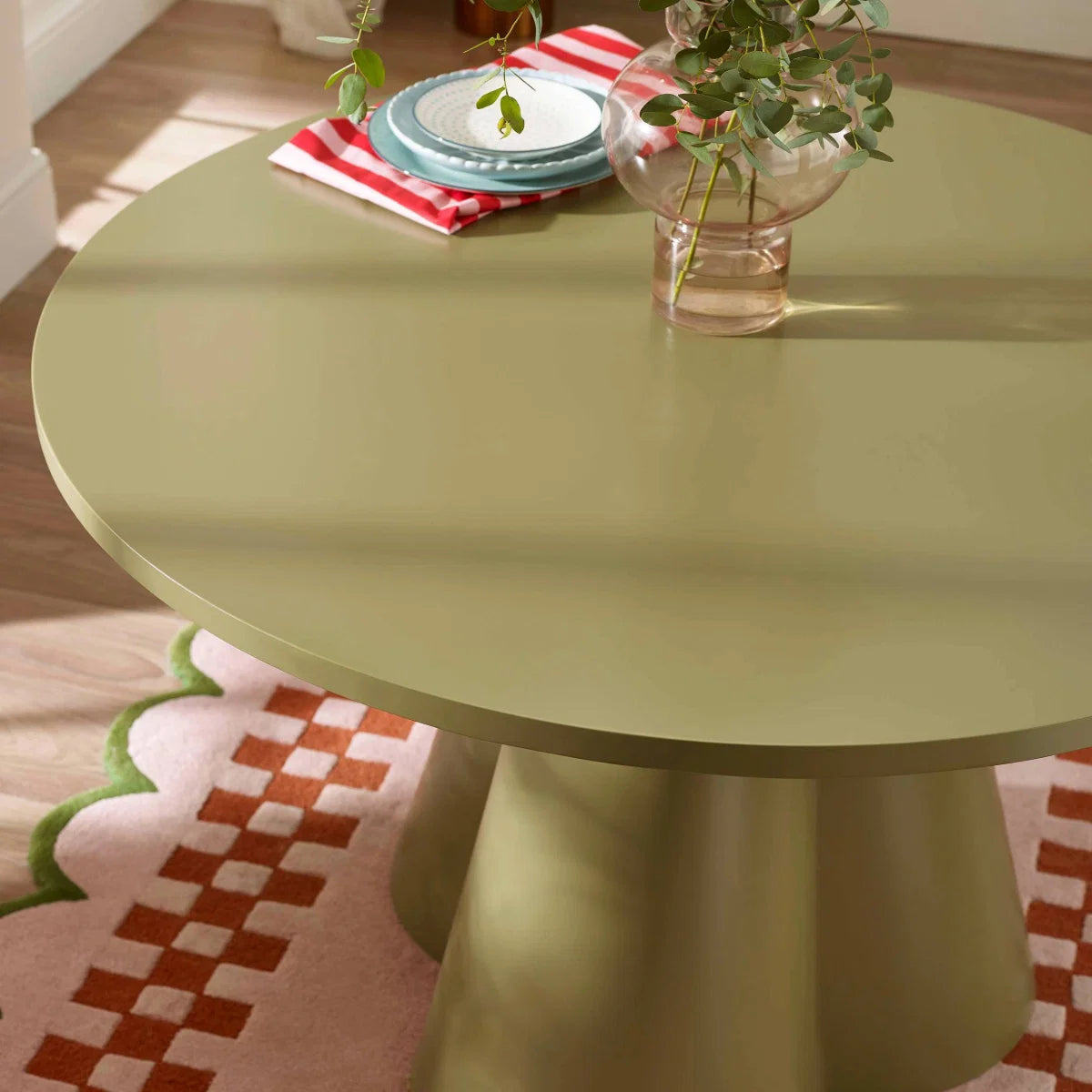 Farrington Round Dining Table