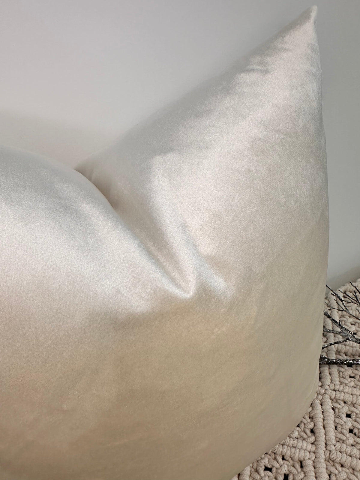 The Couture Cushion - The Ivory Varley - Style No. 64
