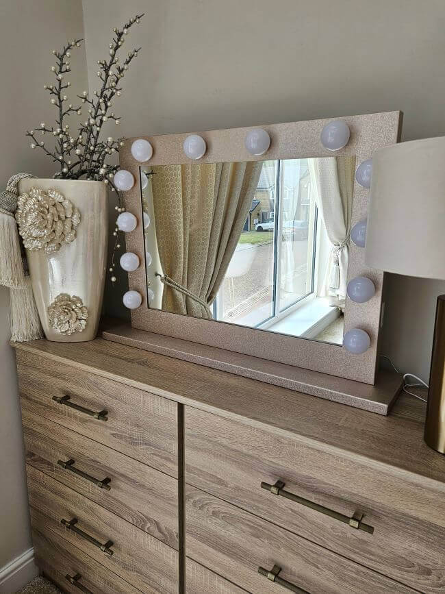Gold Hollywood Mirror 80 x 60cm