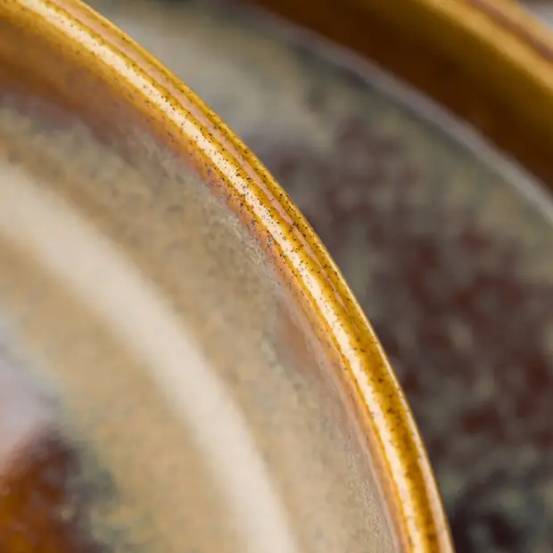 Murra Toffee Coupe Plate - 23cm