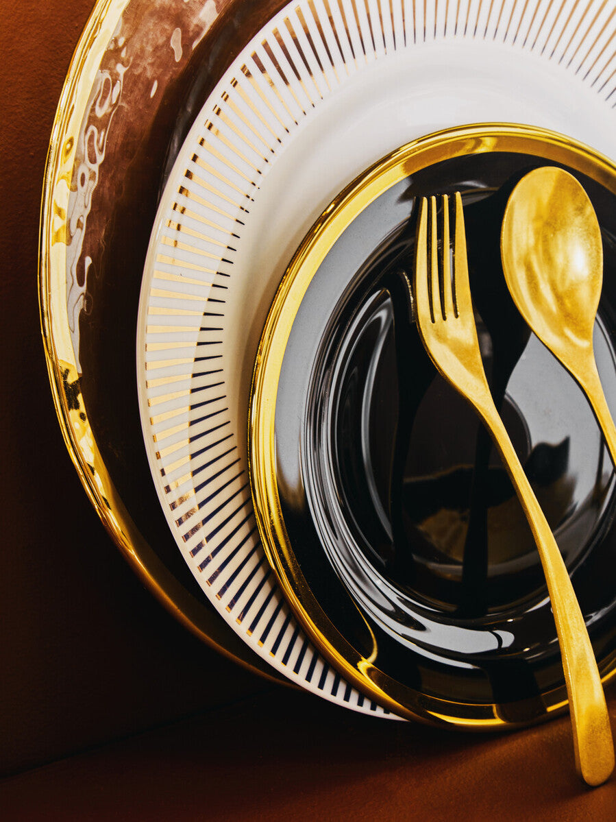 16 Piece Antique Gold Finish Cutlery Set | Avie