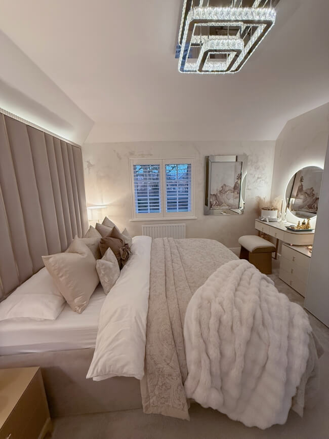 Round Wall Mounted Mirror 80cm