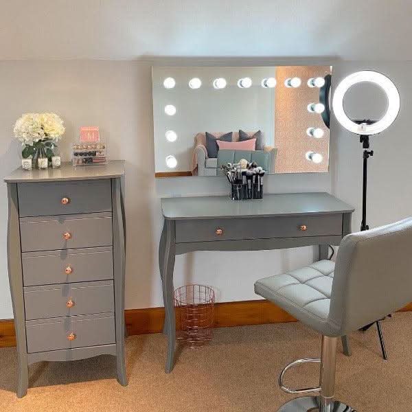 Hollywood Mirror Wall Mounted 100x60cm