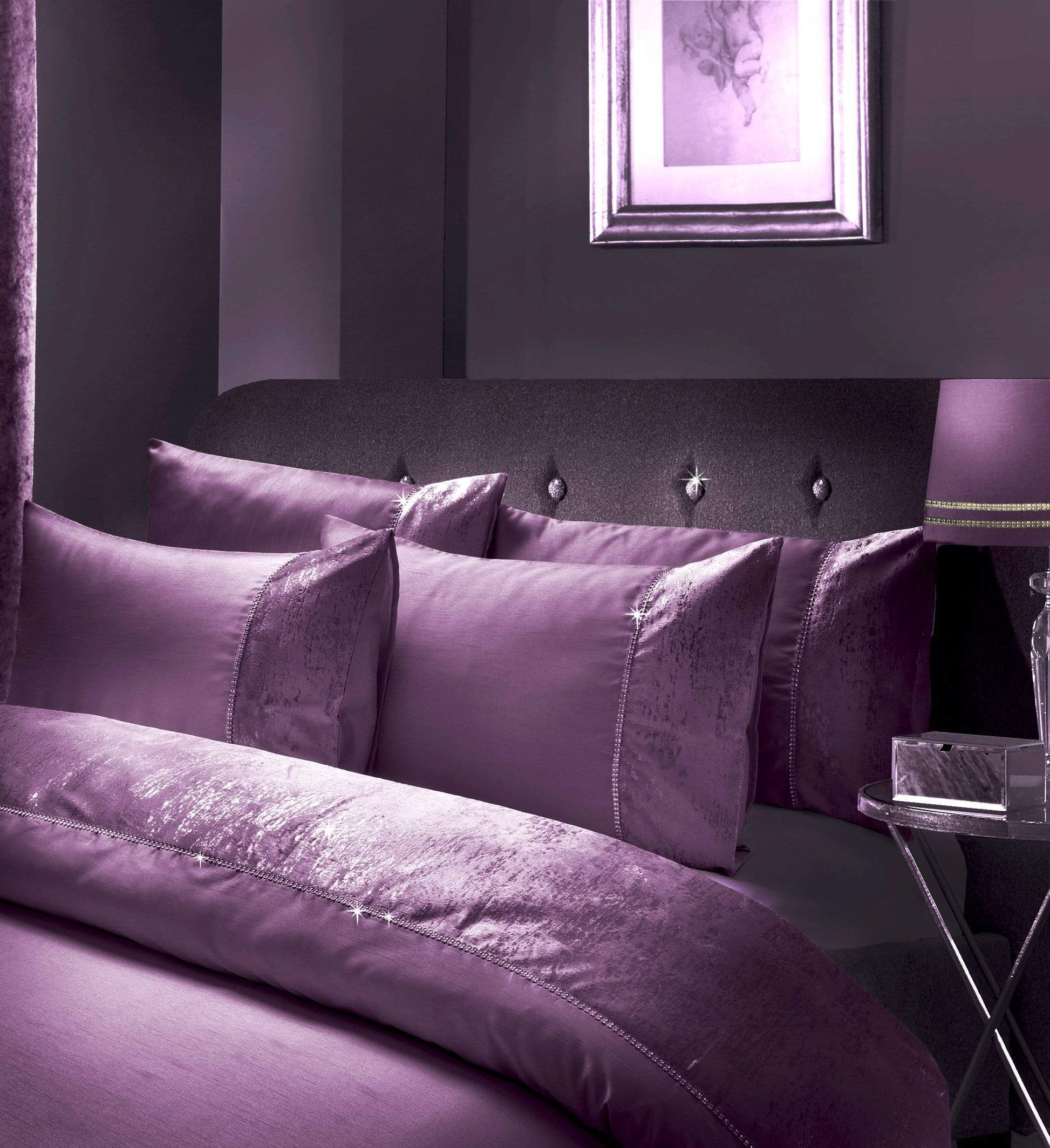 OLIVIA ROCCO Valentina Duvet Set With Crushed Velvet Trim And Diamante Detailing
