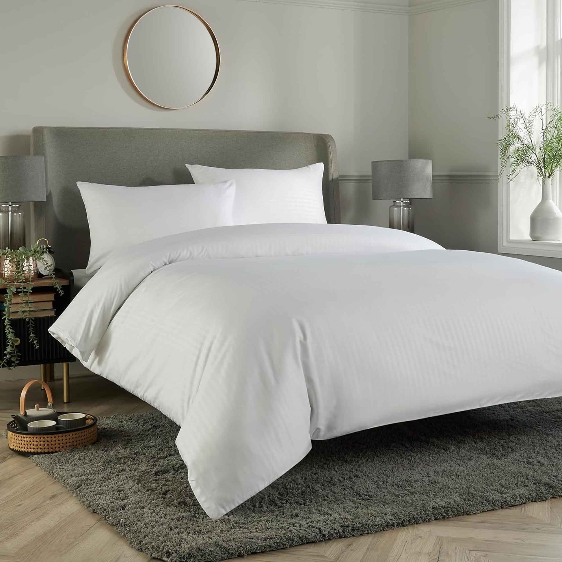 OLIVIA ROCCO Mayfair Stripe Satin Reversible Duvet Cover Set With Comforter Multiple