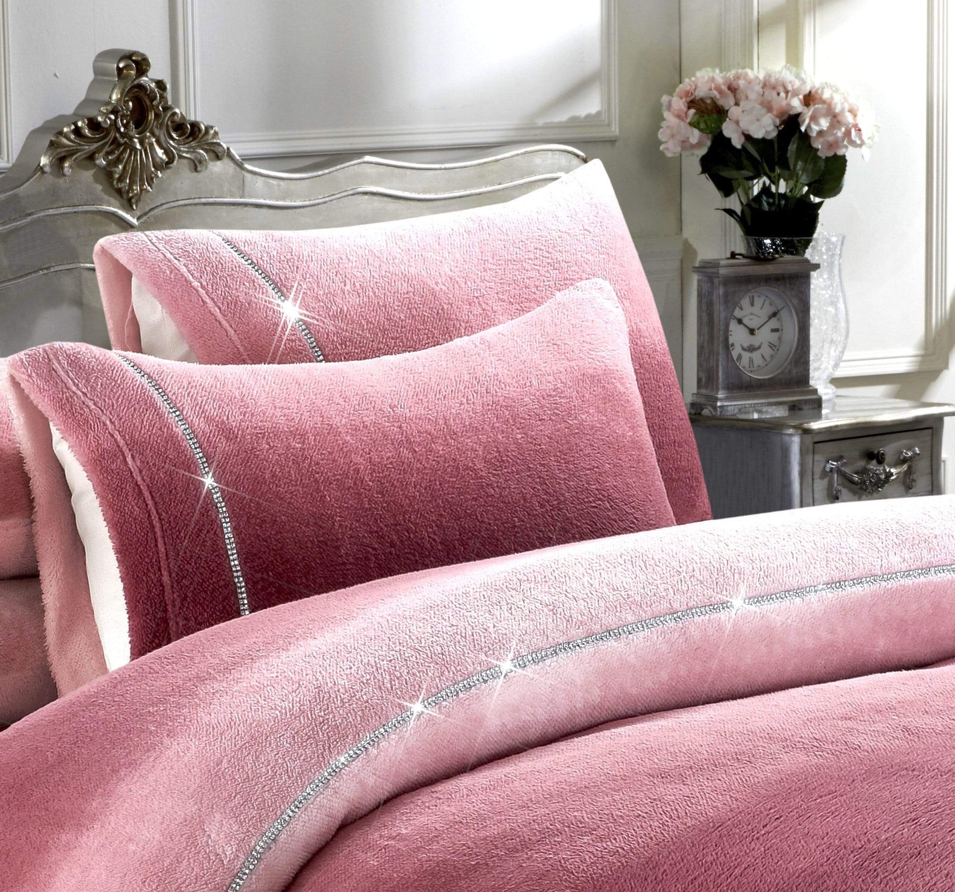 OLIVIA ROCCO Ombre Teddy Fleece Duvet Set With Diamante Detailing Two-Tone Luxury Bedding