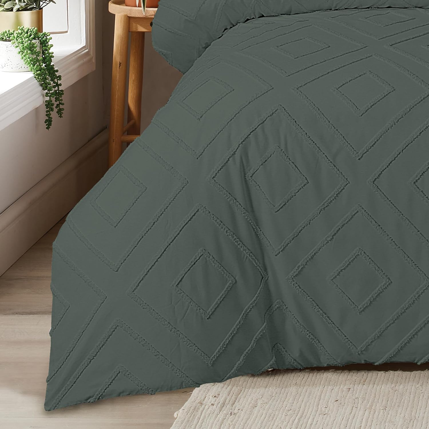 OLIVIA ROCCO Como Tufted Duvet Cover Set With Pillowcases Grey Natural White Easy Care