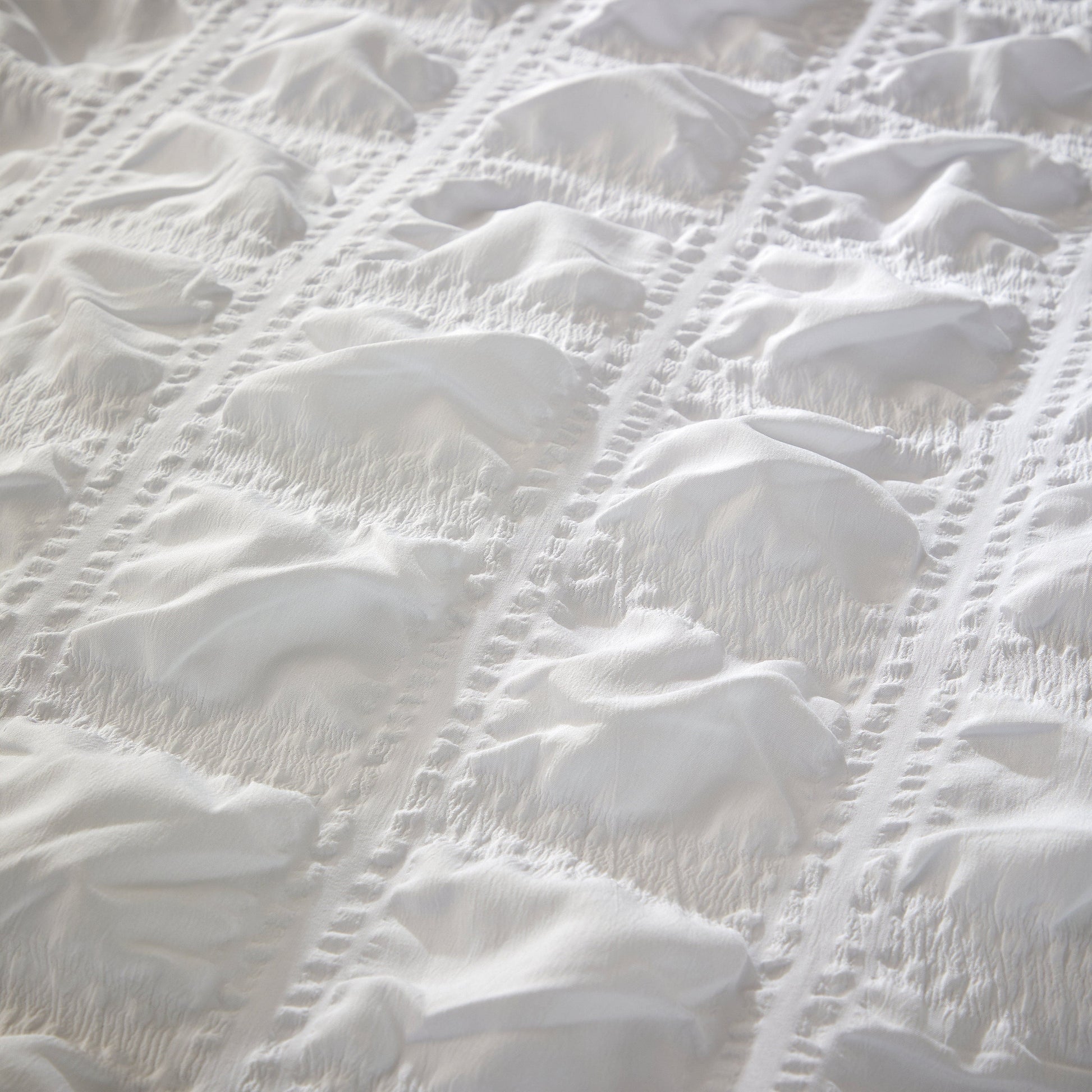 OLIVIA ROCCO Duvet Cover Set Microfibre Quilted White With Pillowcases Easy Care Bedding