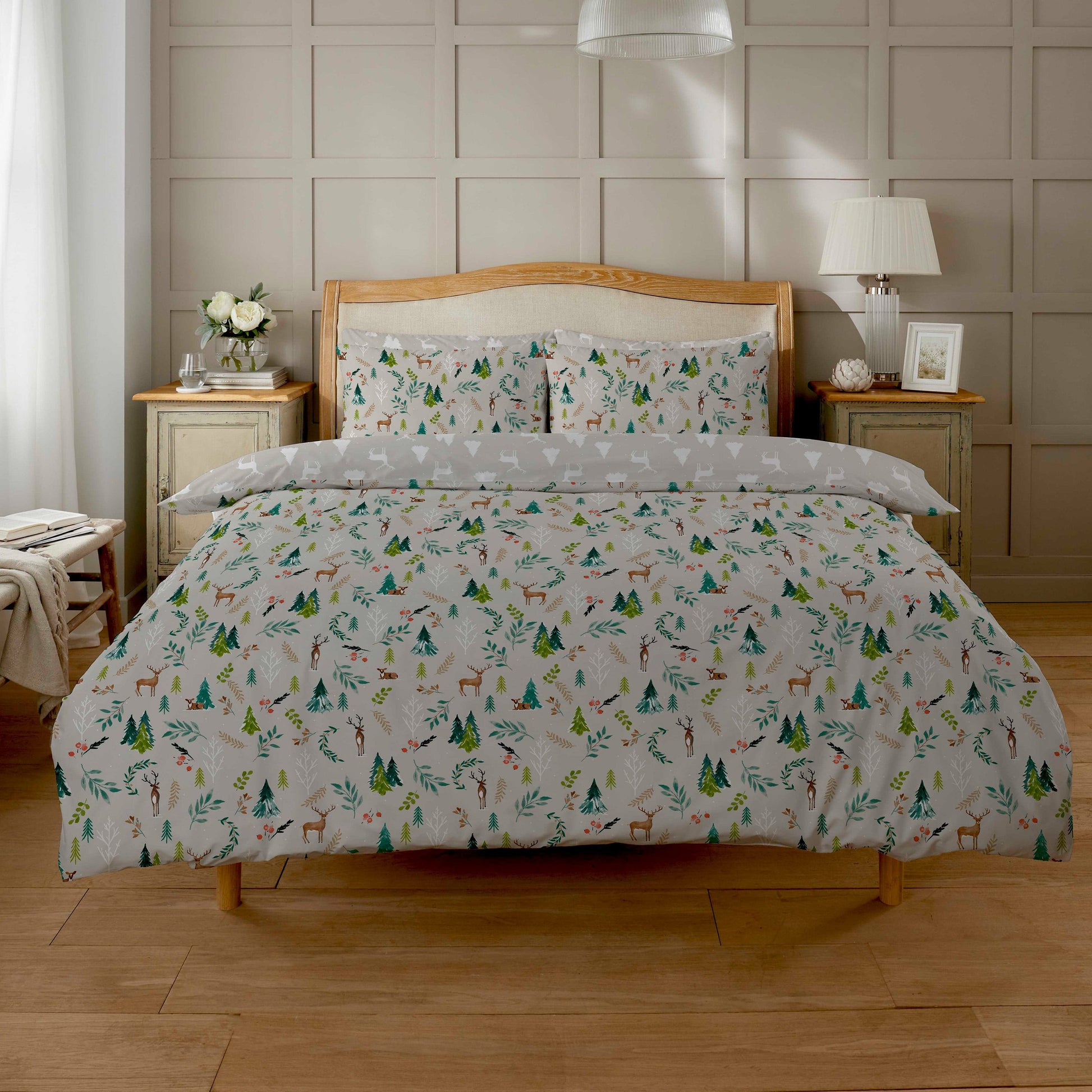 OLIVIA ROCCO Snowy Reindeers Reversible Duvet Cover Set With Pillowcases Polycotton