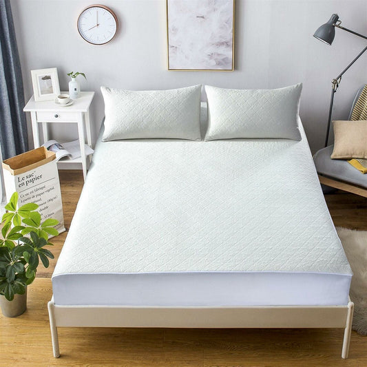 Bamboo Quilted Waterproof Mattress Protector with Extra Deep Pocket Elastic