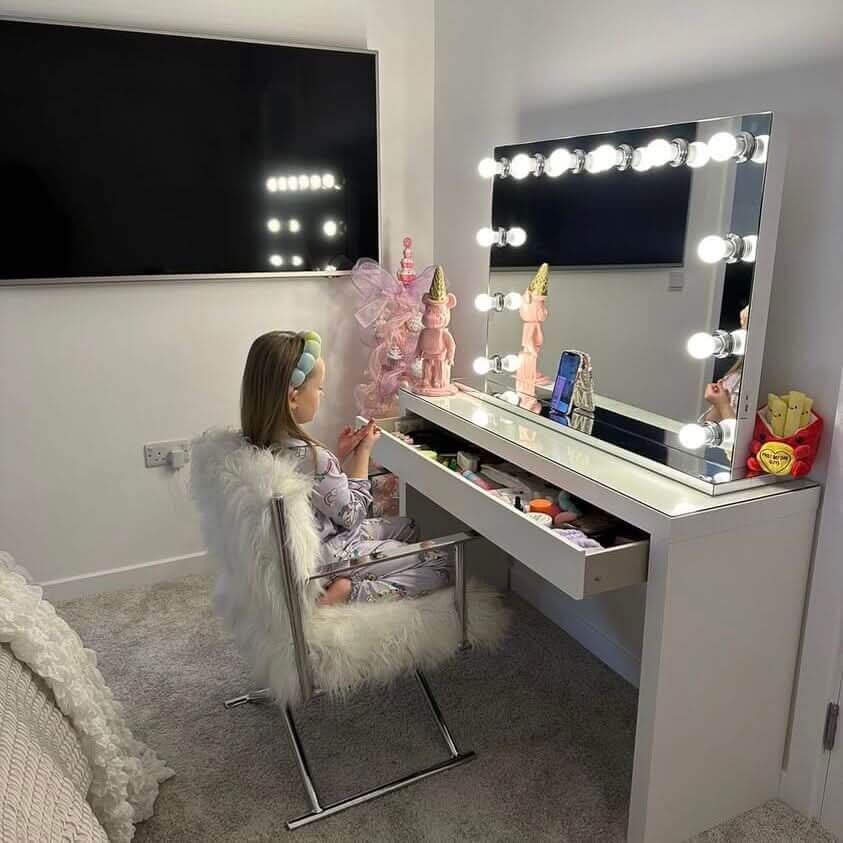 Large Hollywood Mirror 100x70cm