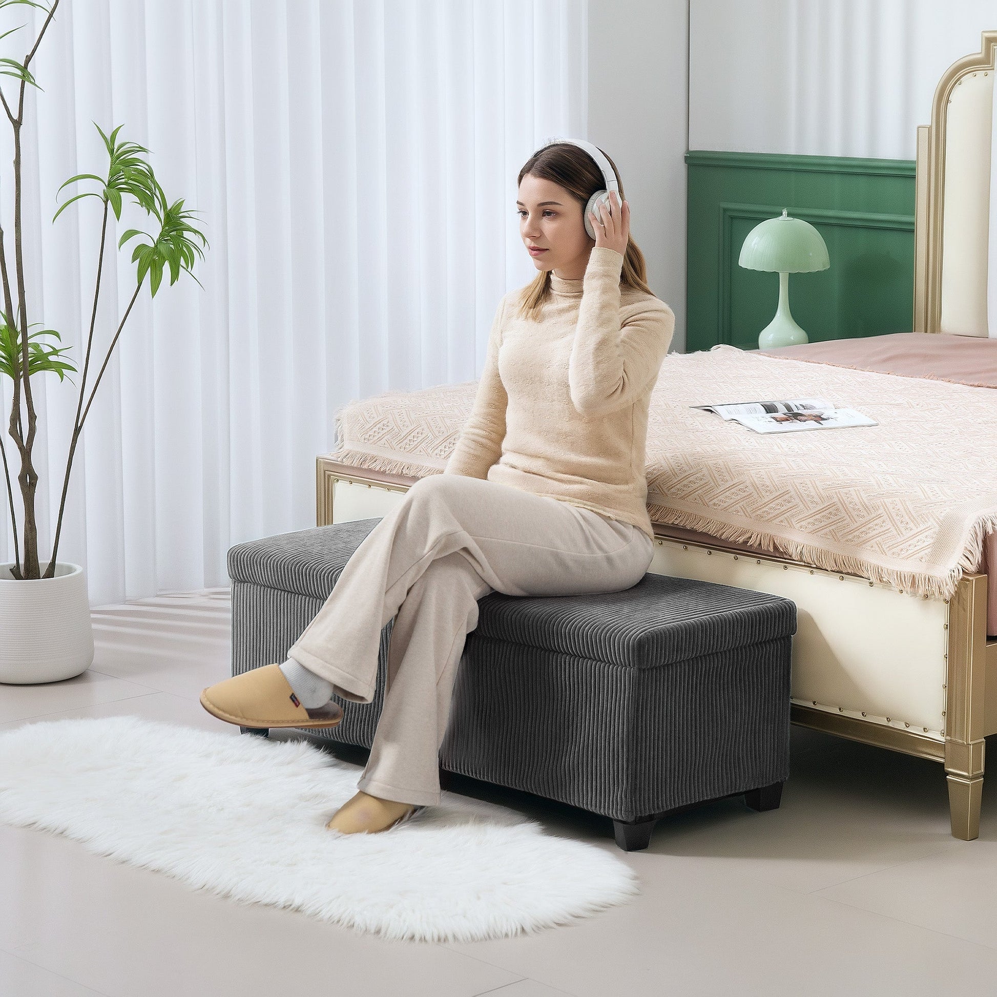 Storage Ottoman Bench, Corduroy Footstool with Removable Lid and Legs, 112cm Storage Chest Box for Living Room, Bedroom, Hallway, Grey